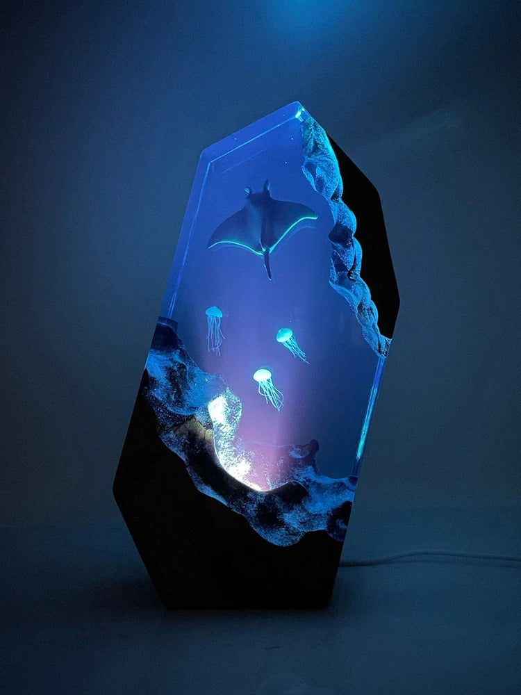 Sea World Organism Resin Table Light Creactive Art Decoration Lamp Manta Rays Jellyfish Theme Night Light  USB Charge