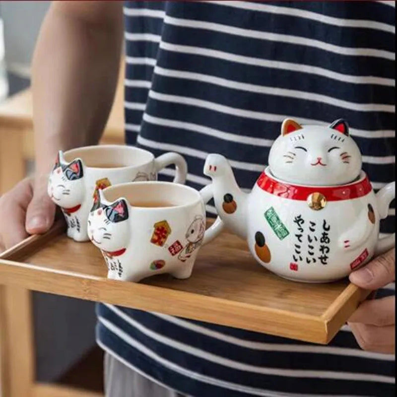 Japanische glückliche Katze Porzellan Tee -Set kreative Glückskatze Keramik Tee Tasse Topf mit Sieb Schöne Plutus süße Katzen -Teekanne Becher