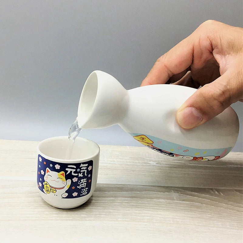 5-teiliger Weinset Japanische Maneki Neko Keramik Sake Set (1 Tokkuri Flasche 200ml und 4 Ochoko Cup) Glückskatze Getränkeware