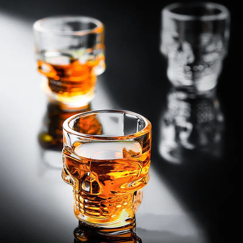 1/2pcs crânio tiro de cabeça de vidro copo criativo de cristal de cristal de cristal clem whisky vodka vodka beting para festas bar de halloween presentes