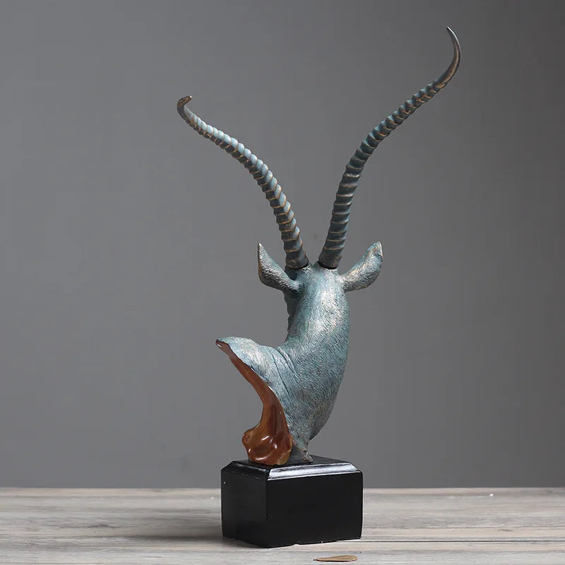 Nordic Antelope Head Statue Desktop Resin Crafts Sculpture Home Decoration Animal Figurine Decoration Accessories