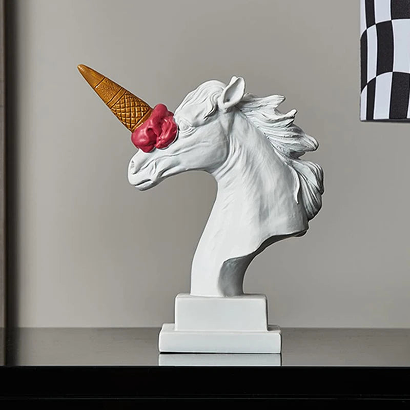 Northeuins Resin Horse Head With Ice Cream estátua estatuetas clássicas Roman Greek Escultura Interior Modern Art Ornament Decortion