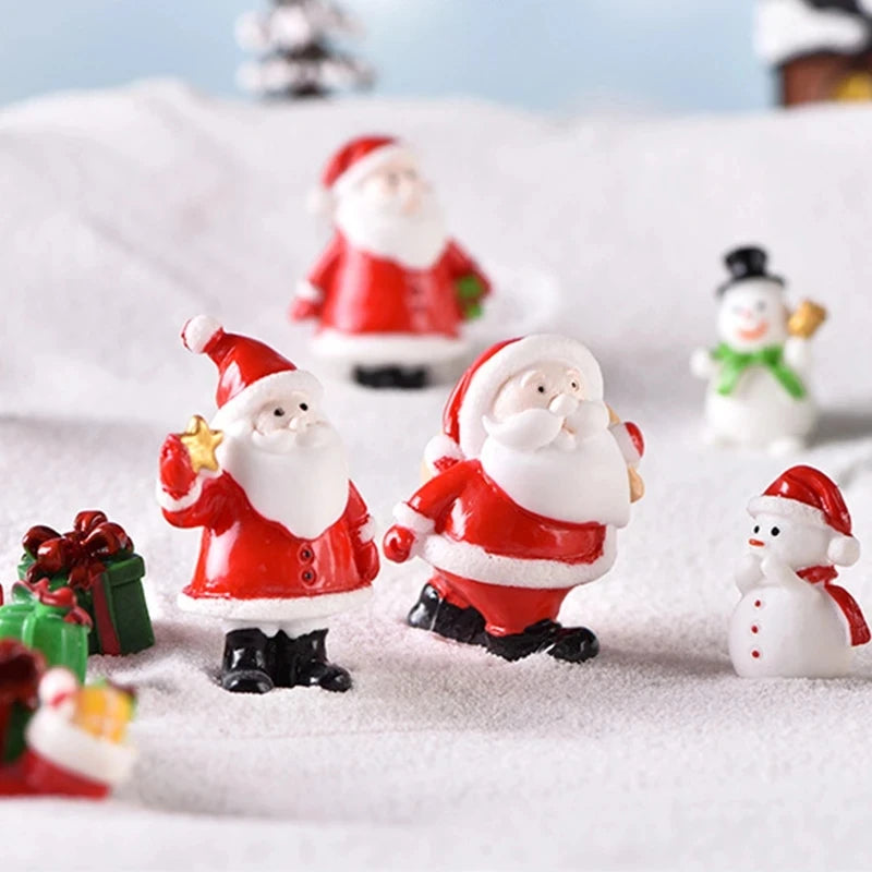 Mini Resin Christmas Decoration Santa Claus Snowman Tree Micro Landscape Model DIY Miniature Garden Figurines Home Ornament Gift