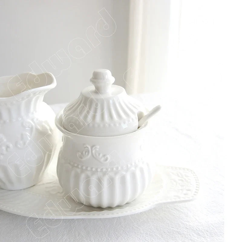 European Style Tassen Zucker Jar Milch Krug Barockstil Kaffeezubehör Keramik Kaffeetasse Tee Set geprägt gestreift