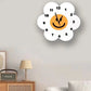 Fleurée blanche Forme Smiley Corloges murales numériques Corloge muette pour les enfants Modern Design Living Room Bedroom DIY Creative Home Decoration