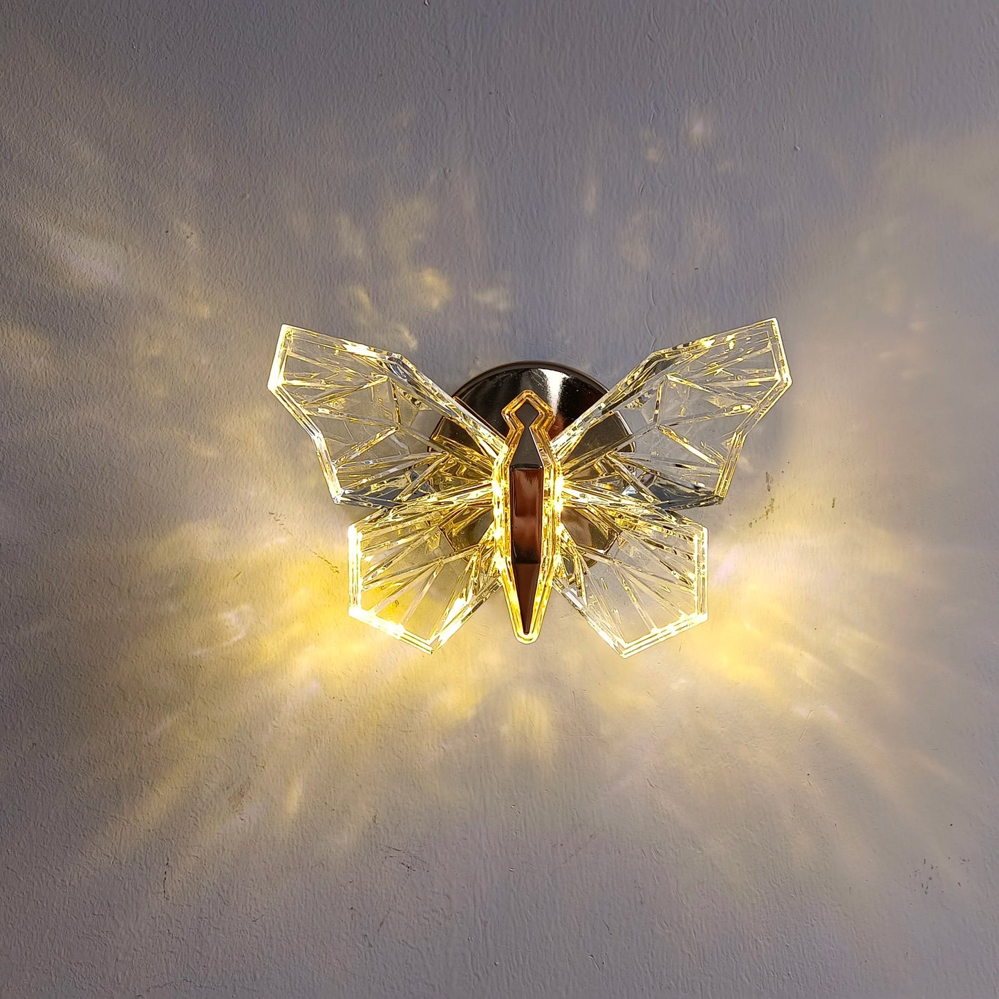 Luminária de borboleta nórdica New Bedroom Butterfly Luxo de luxo de luxo Salão Luminária Luminária Sala de estar simples Luz de parede do corredor
