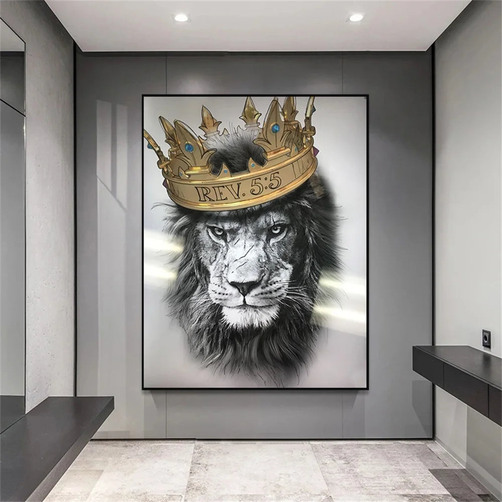 Moderno leone animale con tela a corona dorata che dipinge poster astratti stampe immagini d'arte da parete per soggiorno decorazione per la casa